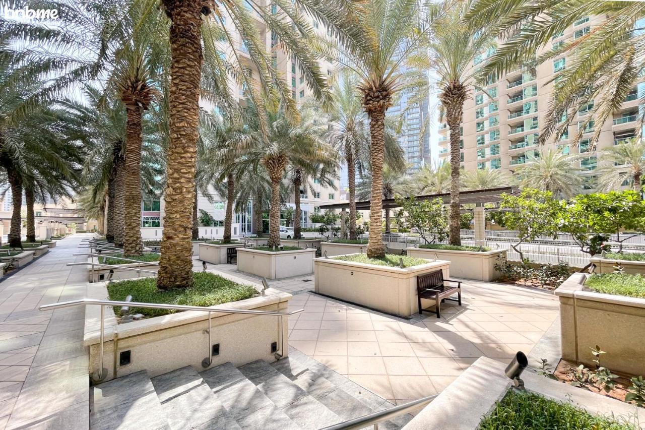 Marina 2br - Pool, Gym & Balcony Apartment Dubai
